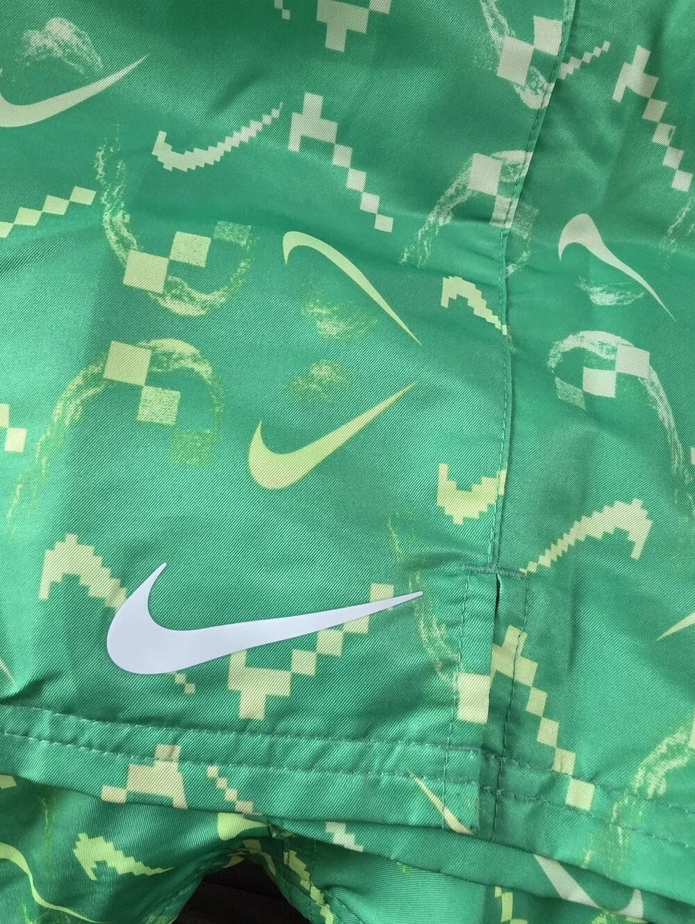 Nike Green Geometric Swim Trunks,  Pockets, Drawstring, XXL Mens